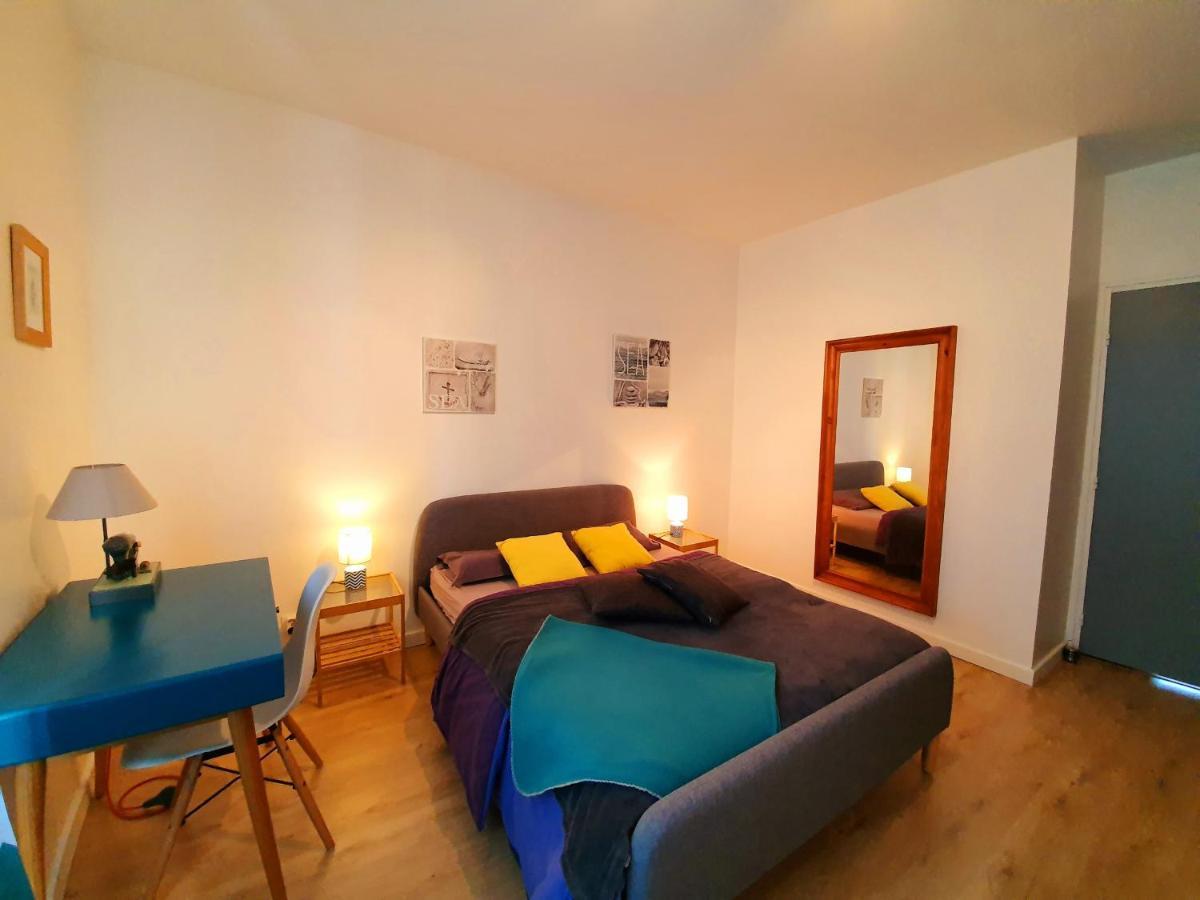 Studio Tout Confort Avec Vue Cathedrale A St Patern Vannes-Centre Apartment Exterior photo