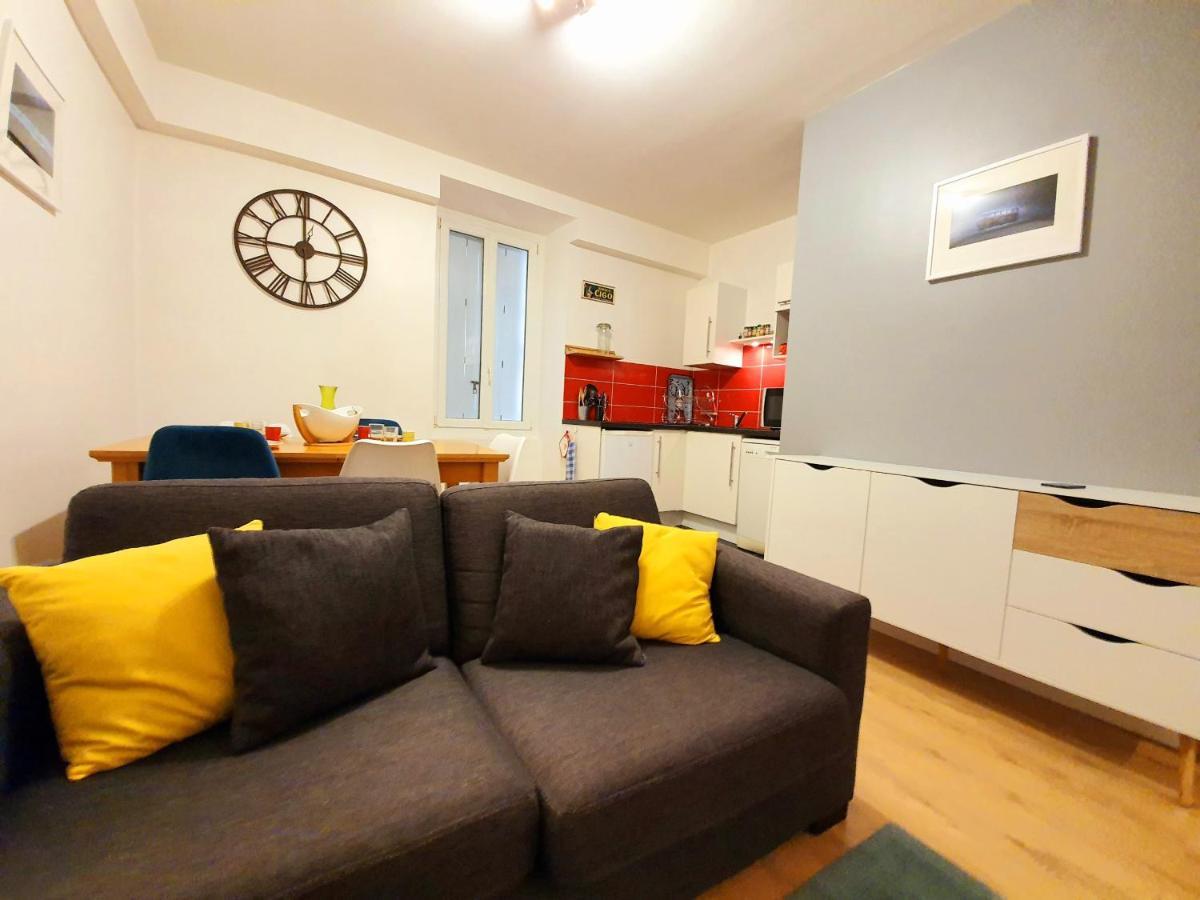 Studio Tout Confort Avec Vue Cathedrale A St Patern Vannes-Centre Apartment Exterior photo